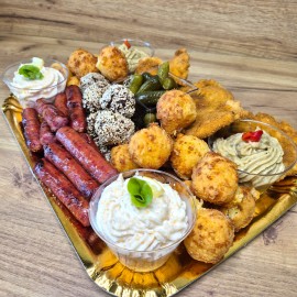 Platou "Gustarile Bunicii"