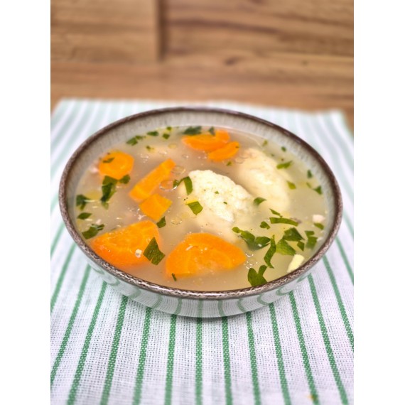 Supă de găluște cu pui