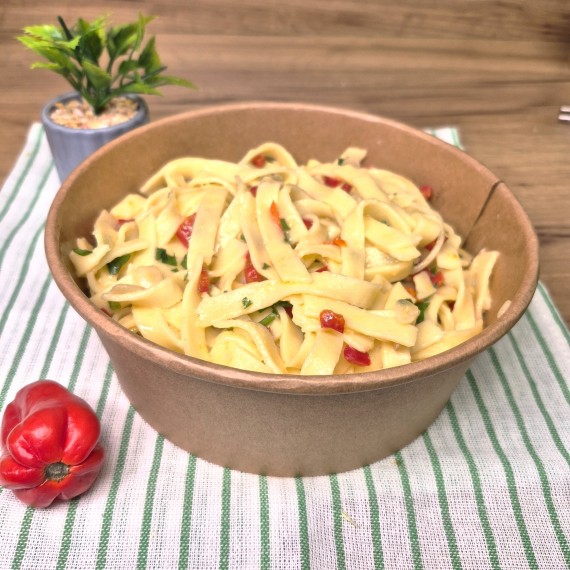 Spaghetti Aglio, Olio e Peperencino